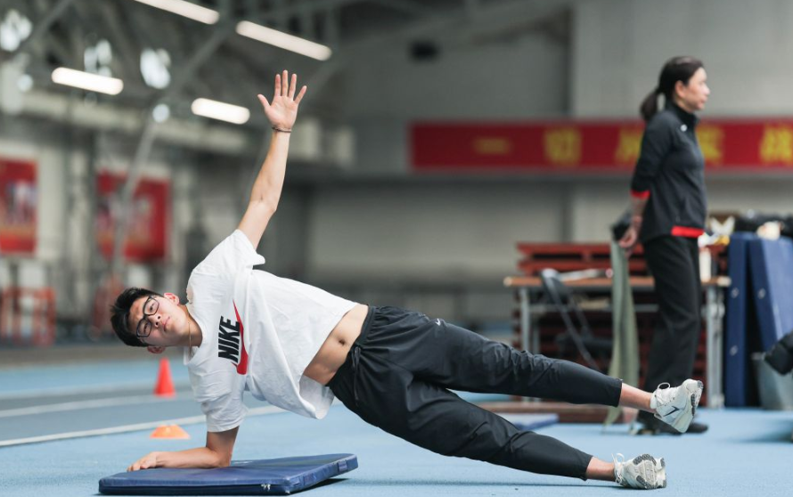 开元棋牌的乐趣与忧虑的心态分析